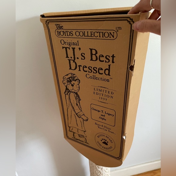 NIB Boyds Mohair Bear Vintage 2000 Omega T Legacy with baby Alpha and timepiece - Picture 5 of 13